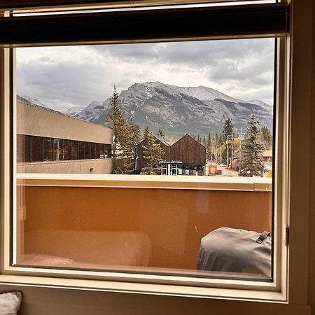 Ravens Crest Lodge - Stunning Views Perfectly Located On Main Street 坎莫尔 外观 照片